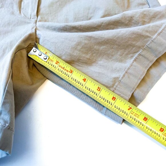 tommy hilfiger women's 7" chino khaki shorts Size 8 - Picture 10 of 12